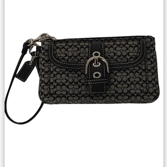 - Coach Wrislet - Picture 2 of 10